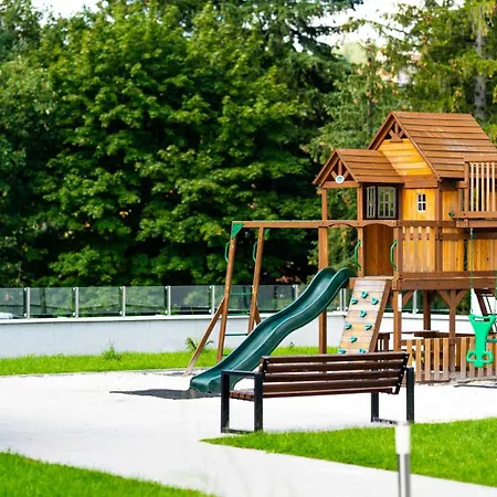 Trevilles - Stone Hill Z Basenem I Lägenhet *