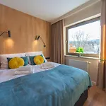 Trevilles - Stone Hill Z Basenem I
